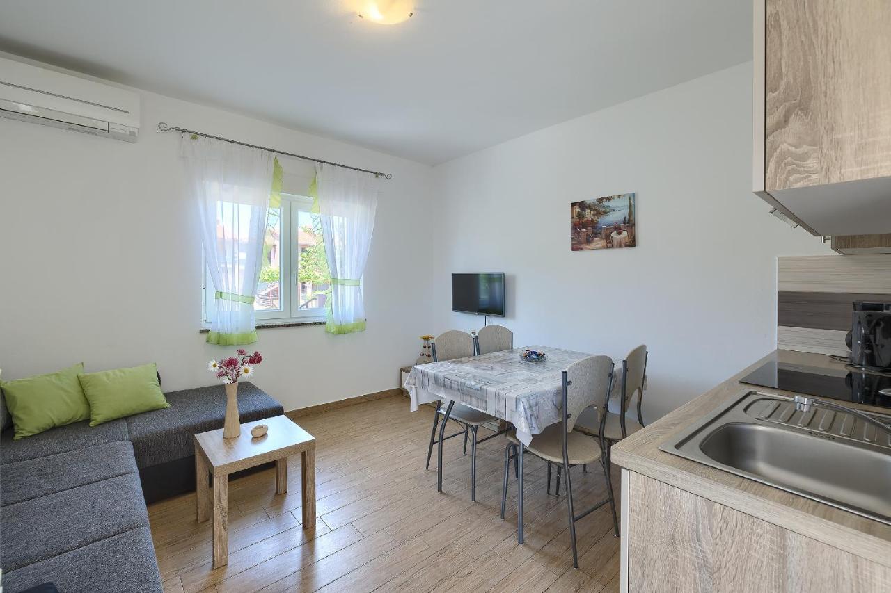 Apartman Mishel 2 Fažana Kültér fotó